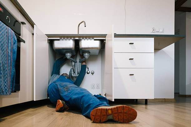 Professional Leak Detection technician working in Little Ferry, NJ